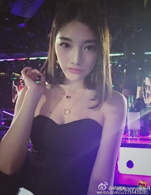 国产美女直播,国产美女直播的魅力瞬间